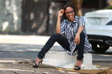 Load image into Gallery viewer, ZOE BLACK AND WHITE SHIRT DRESS- Three quarter sleeve shirt dress